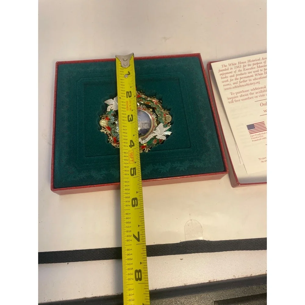The White House Historical Association Ornament Collection Christmas 2013 NIOB